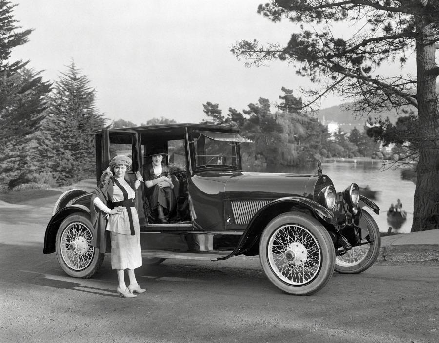  Haynes Model 57 Sport Brougham 1923 года  (фото 1 из 1)